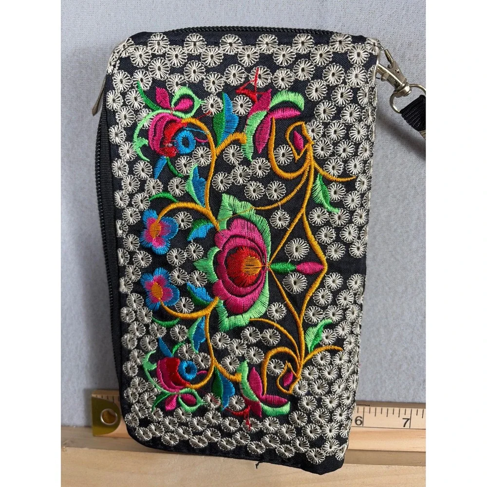 Boho Floral Embroidered Wristlet‎ Wallet Phone Case Black Canvas Folk Art Style